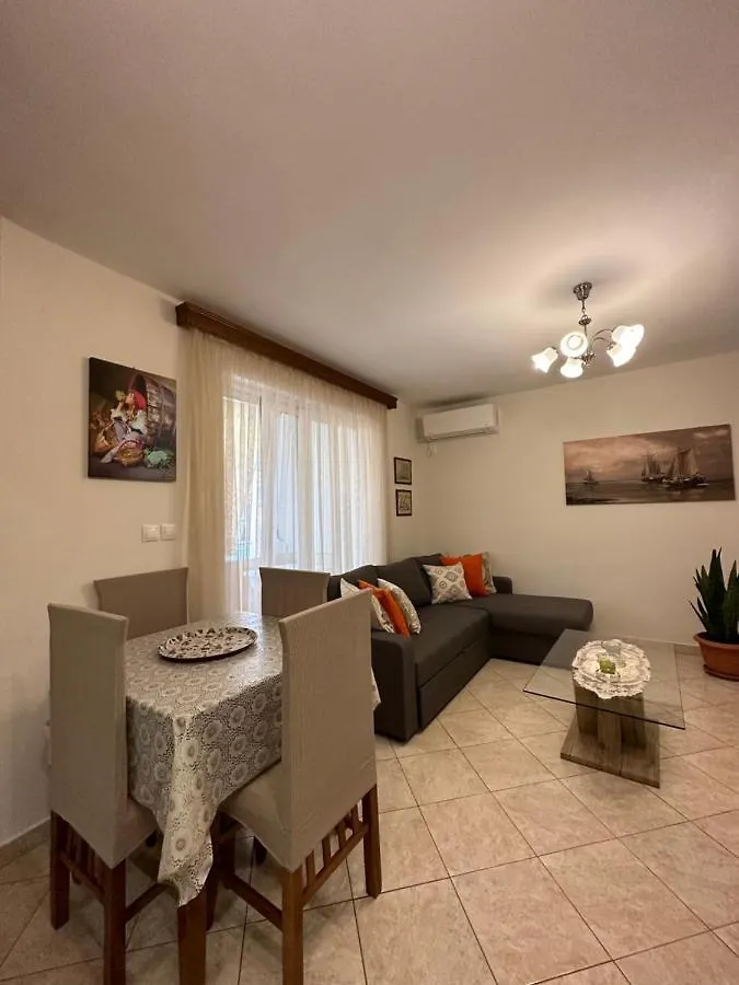 B&S Saranda Apartment Albanien