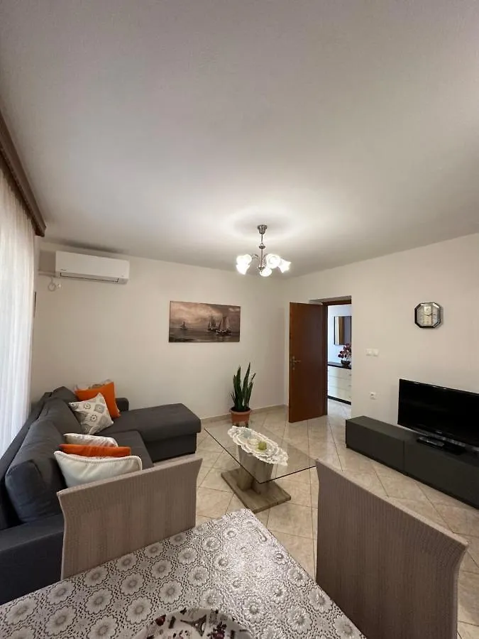 B&S Saranda Apartment  Sarandë