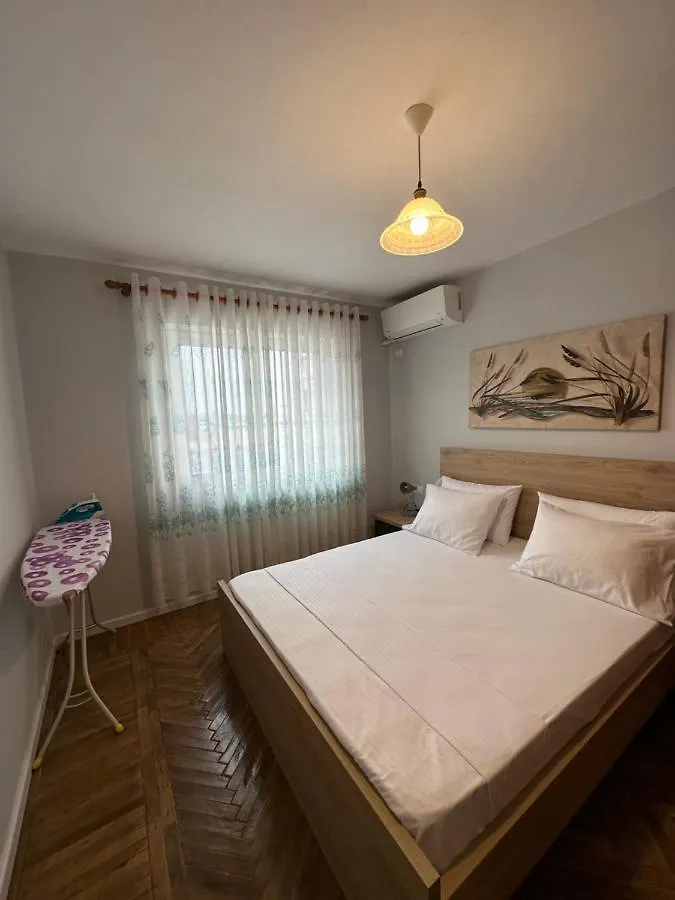 B&S Saranda Apartment
