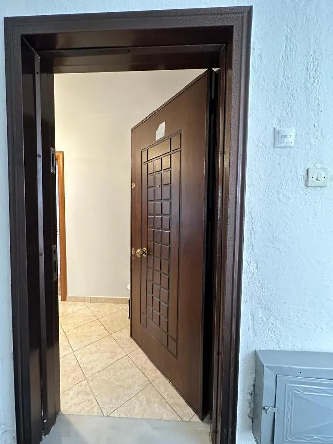 B&S Saranda Apartment